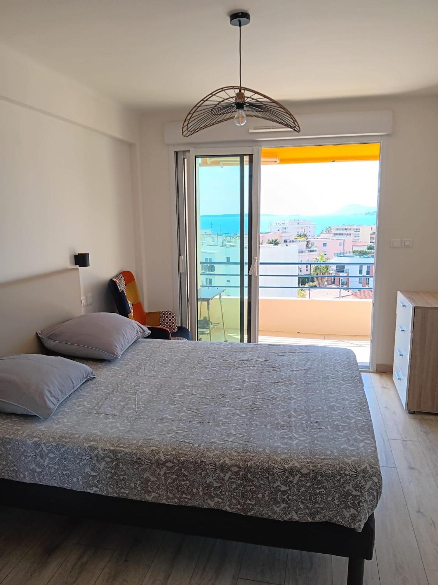 3 Pieces Vue Mer - Clim - 5 Min De La Plage A Pied Antibes Exterior photo