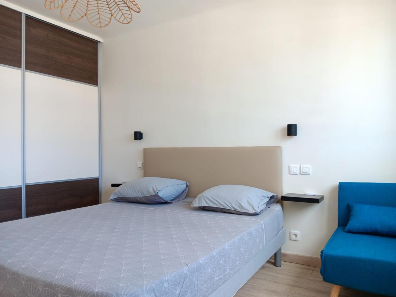 3 Pieces Vue Mer - Clim - 5 Min De La Plage A Pied Antibes Exterior photo